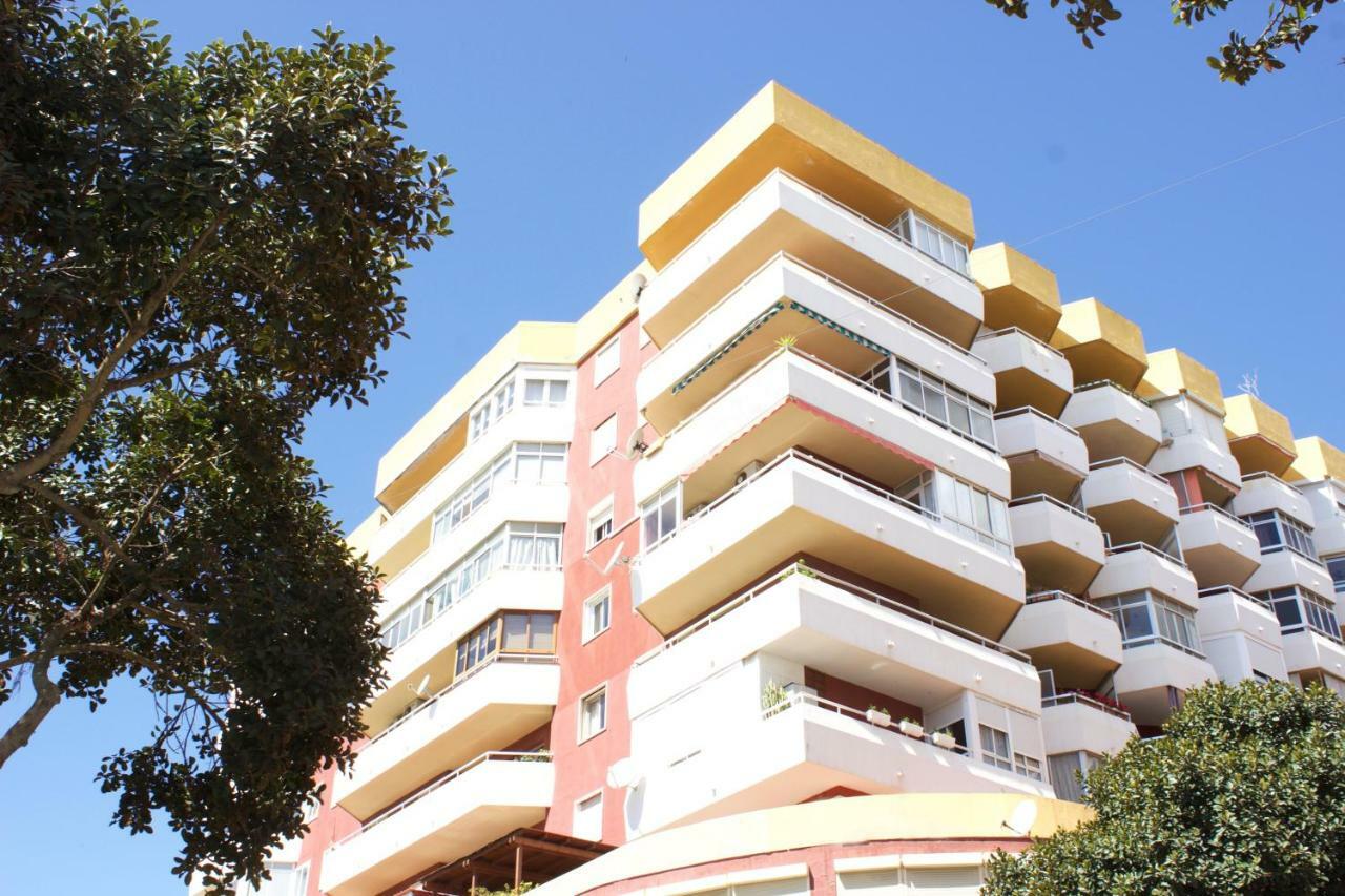 R&E Apartment توريمولينوس المظهر الخارجي الصورة